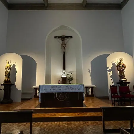 Casa Diocesana Via Lucis 招待所 圣地亚哥－德孔波斯特拉