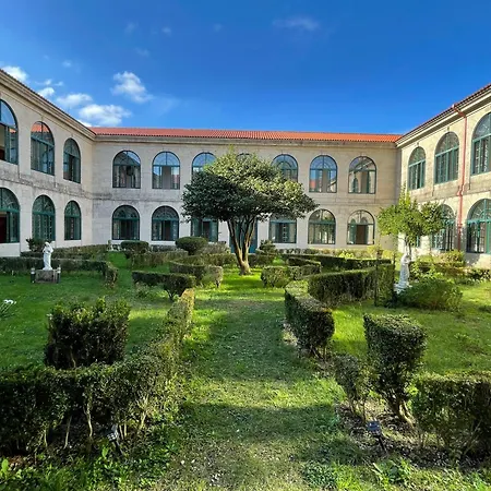 Guest house Casa Diocesana Via Lucis 2*