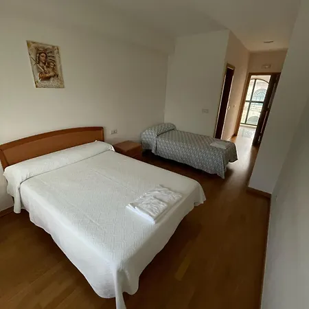 Penzion Casa Diocesana Via Lucis 2*