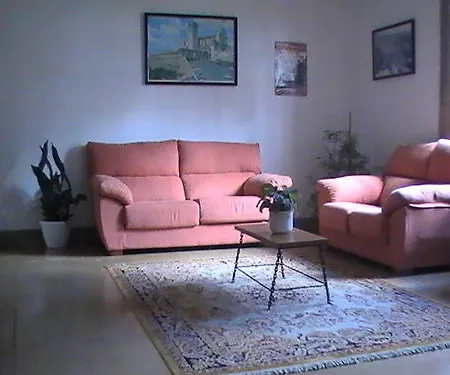 Casa Diocesana Via Lucis 2* 圣地亚哥－德孔波斯特拉