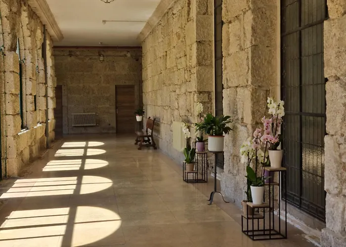 Casa Diocesana Via Lucis 圣地亚哥－德孔波斯特拉