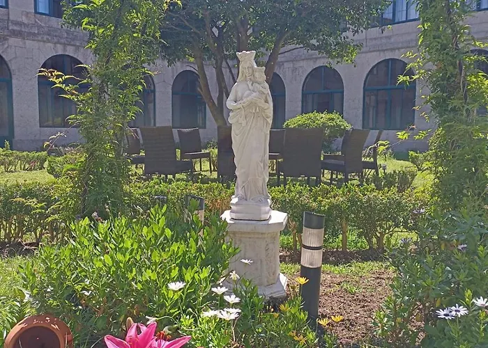 Casa Diocesana Via Lucis 招待所 圣地亚哥－德孔波斯特拉