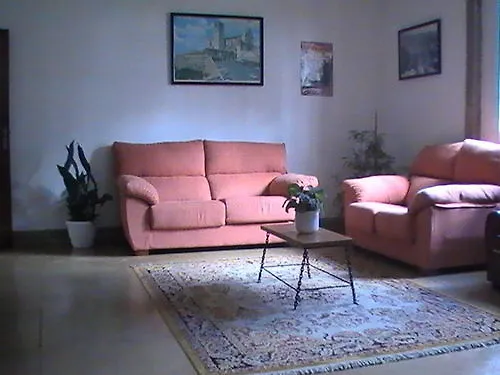 Casa Diocesana Via Lucis 2* 圣地亚哥－德孔波斯特拉